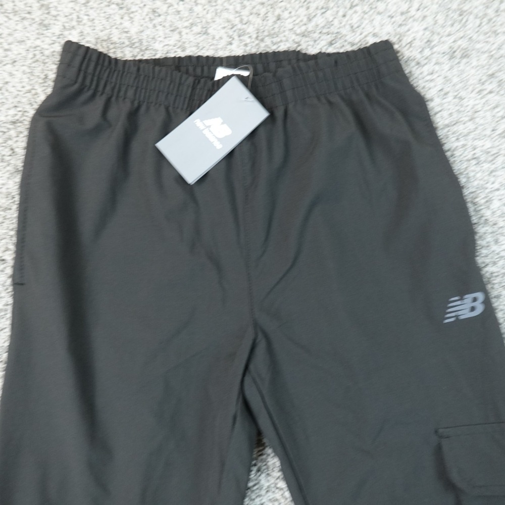 NEW Balance Pants Mens S Black Cargo Jogger Windbreaker Athletic Workout Gym Run